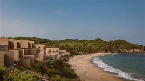 four seasons el tamarindo mexico.